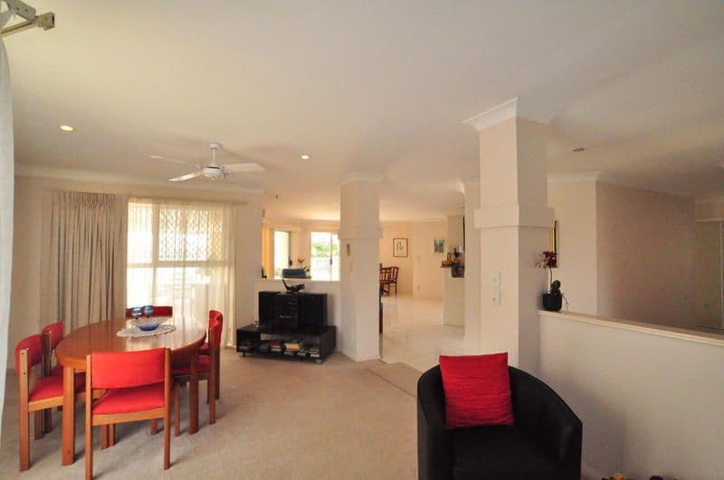 88 Monterey Keys Drive, HELENSVALE QLD 4212, Helensvale - Thumbnail 6