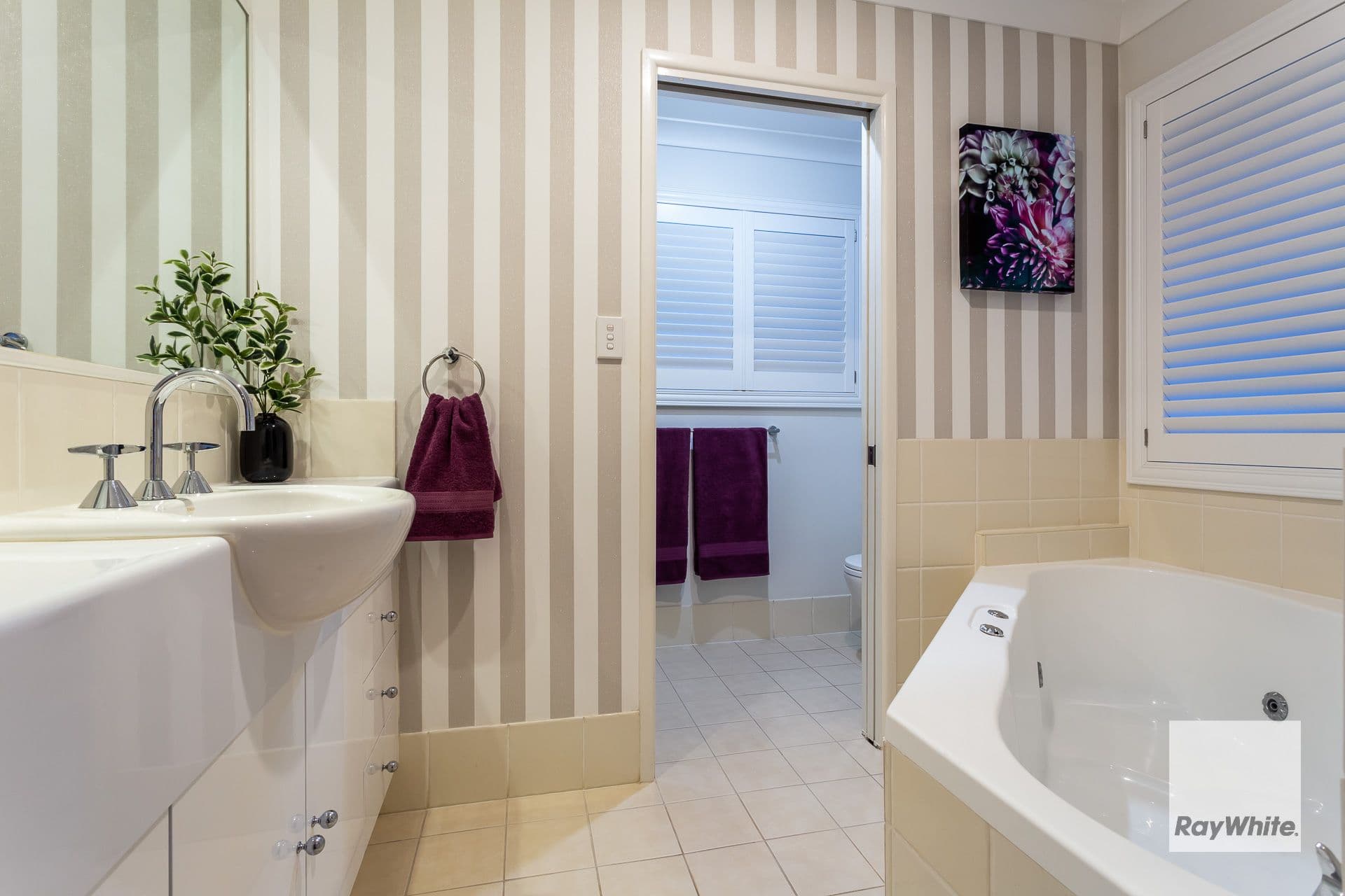 5 Seagrass Place, Redland Bay QLD 4165, Redland Bay - Thumbnail 3