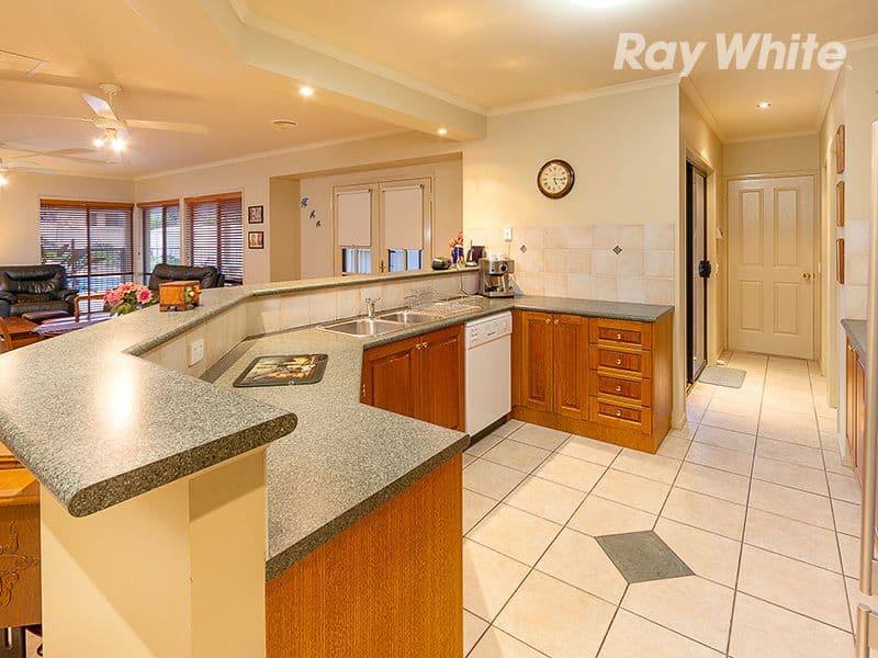 32 Willoughby Avenue, WODONGA VIC 3690, West Wodonga - Thumbnail 2