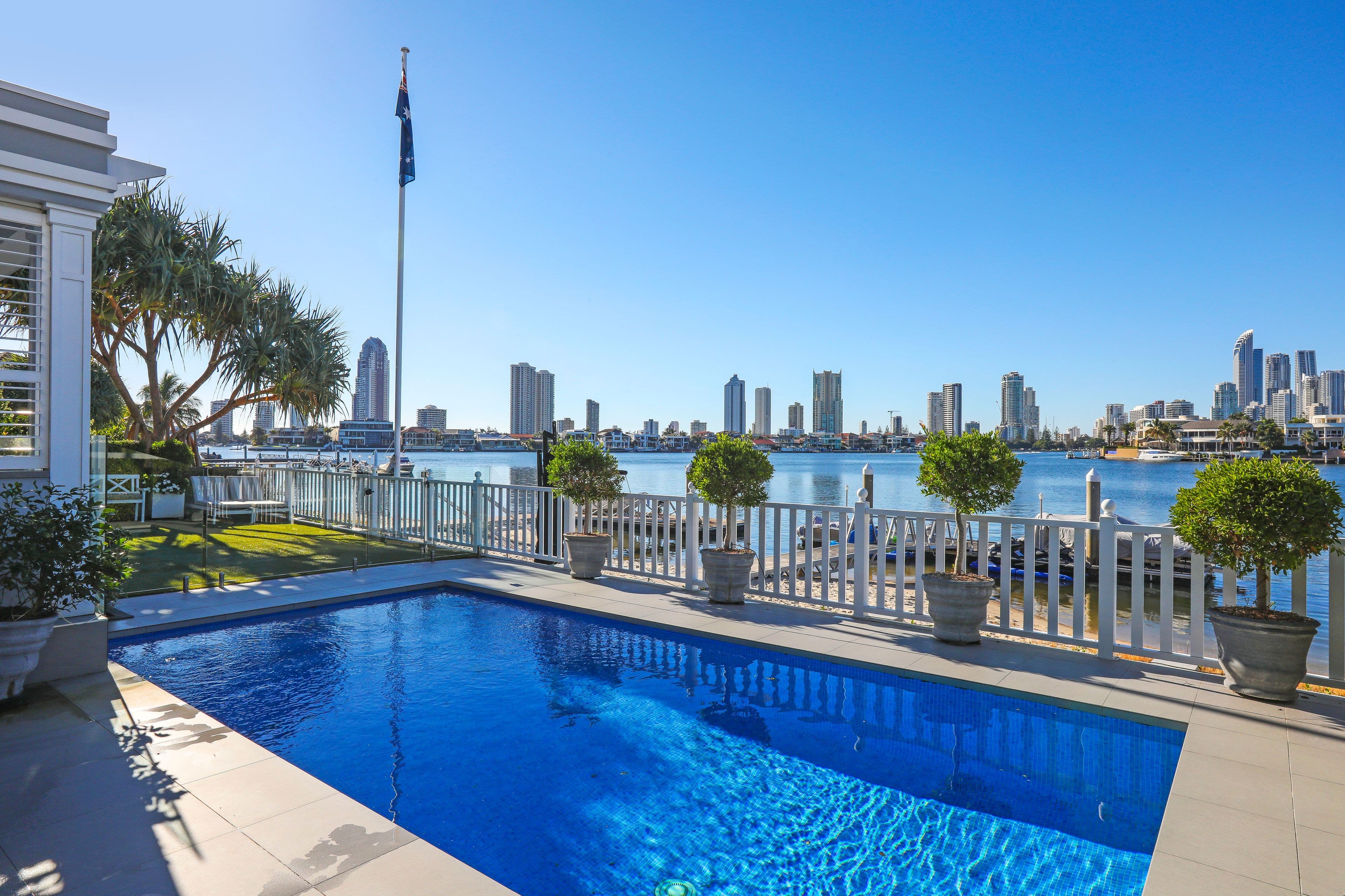 1A Yacht Street, Southport QLD 4215, Southport - Thumbnail 2