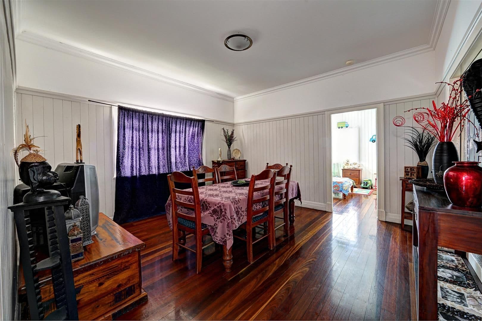 17 Duffy Street, BURNETT HEADS QLD 4670, Burnett Heads - Thumbnail 4