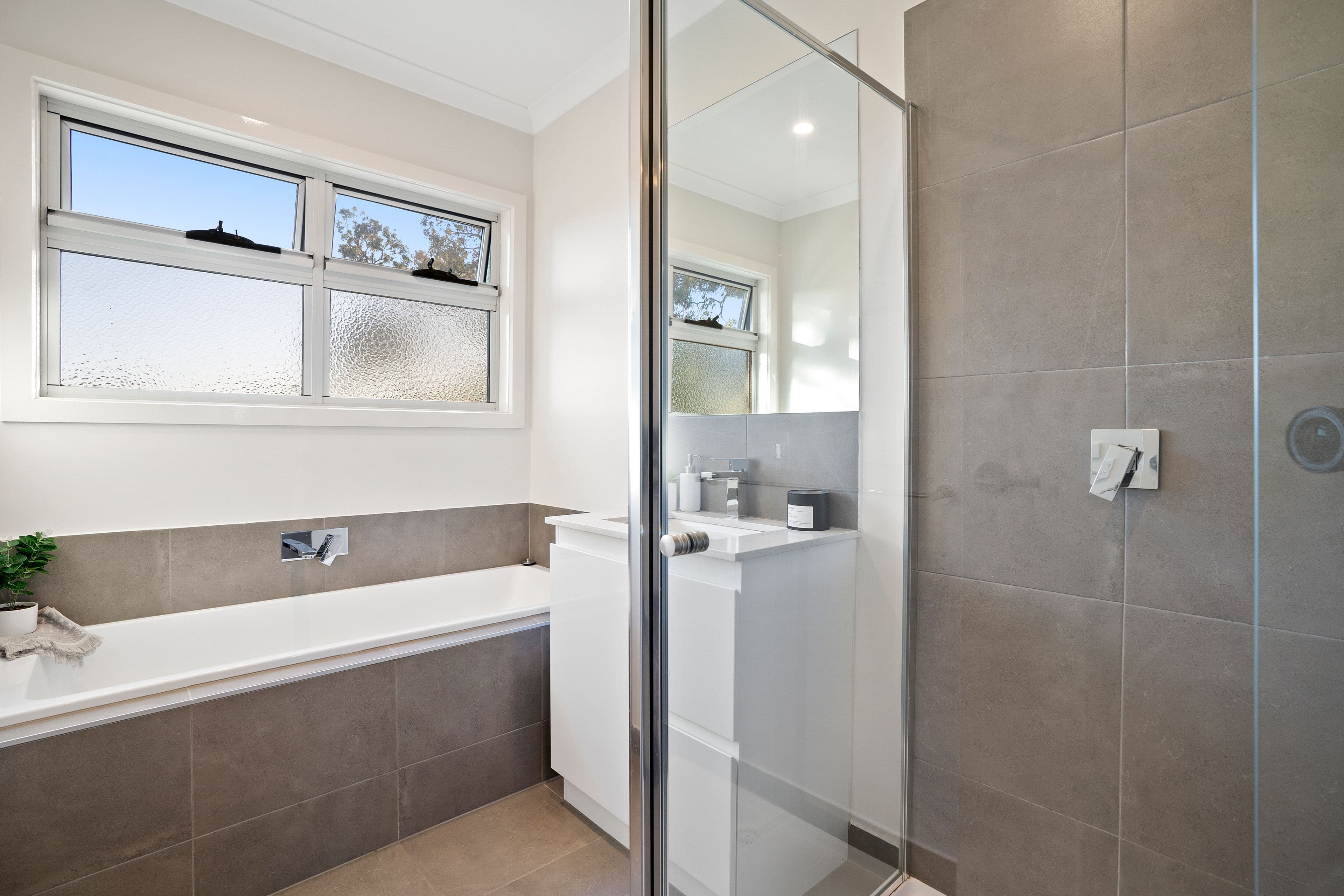10 Pinnacle Avenue, Ferntree Gully VIC 3156, Ferntree Gully - Thumbnail 8