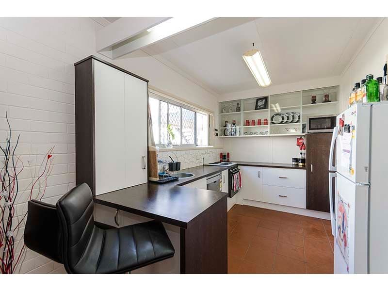 107 Stanhill Drive, CHEVRON ISLAND QLD 4217, Chevron Island - Thumbnail 8