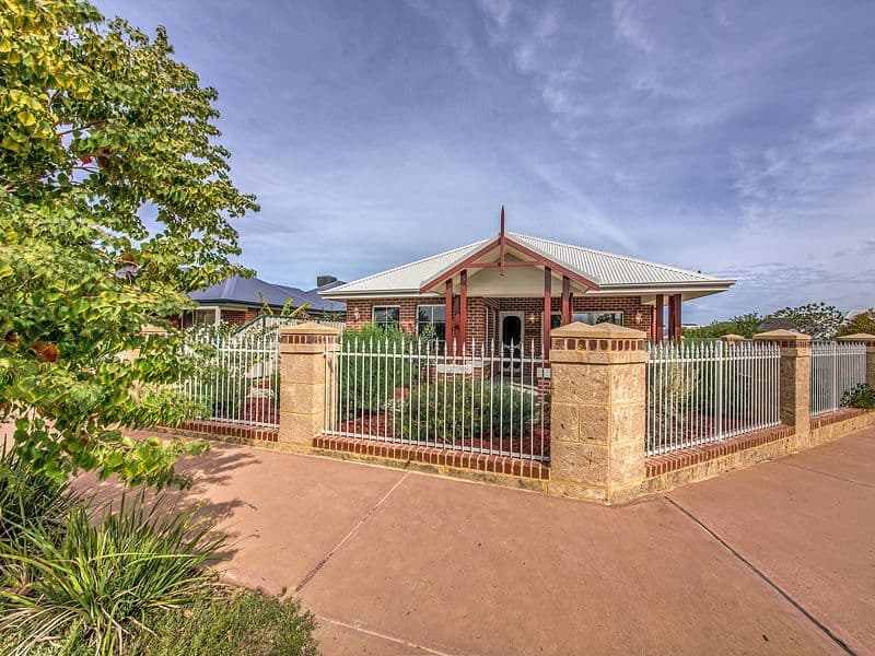 9 Henn Terrace, South Guildford WA 6055, South Guildford - Thumbnail 3