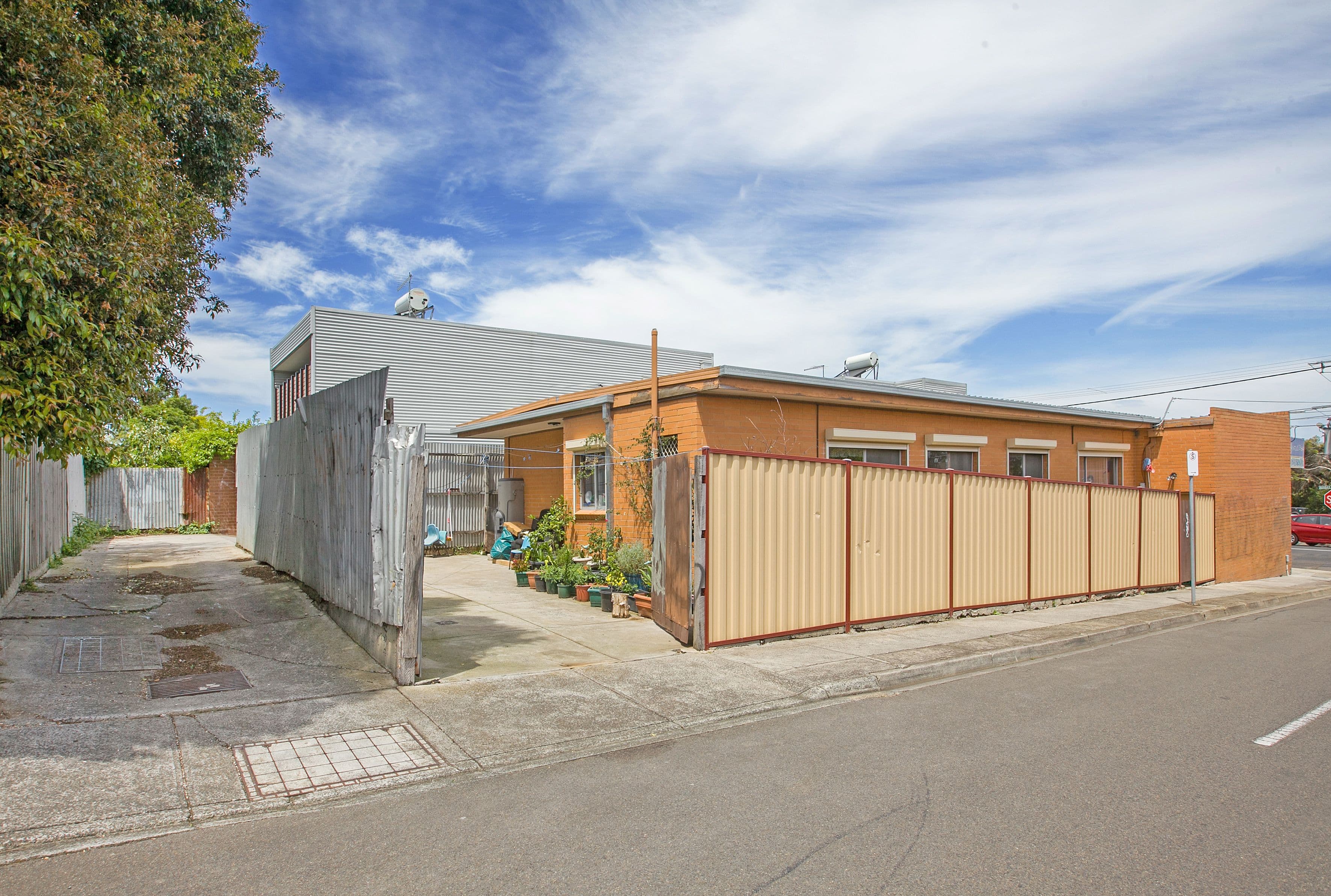 81 Dundas Street, Preston VIC 3072, Preston - Thumbnail 2