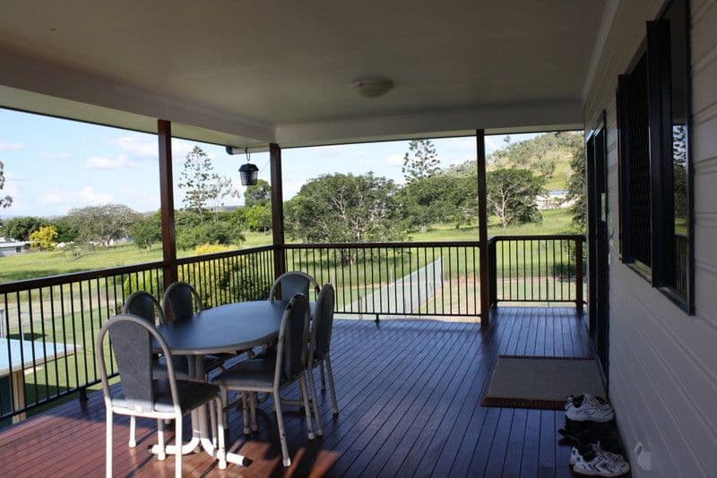 51  Warton Street, GAYNDAH QLD 4625, Gayndah - Thumbnail 4