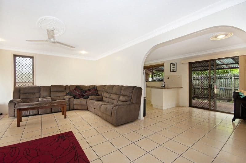 4 Sunset Beach Court, SHOAL POINT QLD 4750, Shoal Point - Thumbnail 4