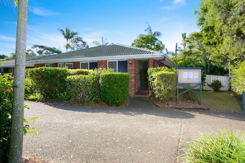10 Hollywell Road, BIGGERA WATERS QLD 4216, Biggera Waters - Image 1