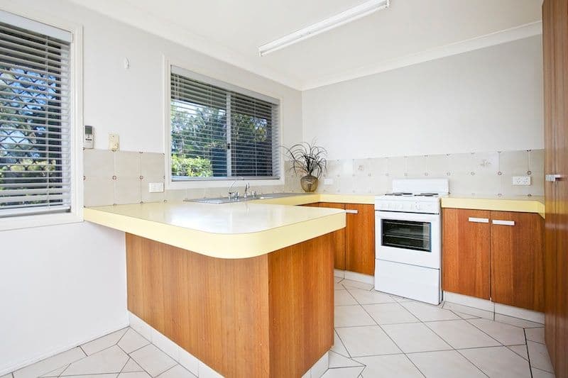 10 Hollywell Road, BIGGERA WATERS QLD 4216, Biggera Waters - Thumbnail 4