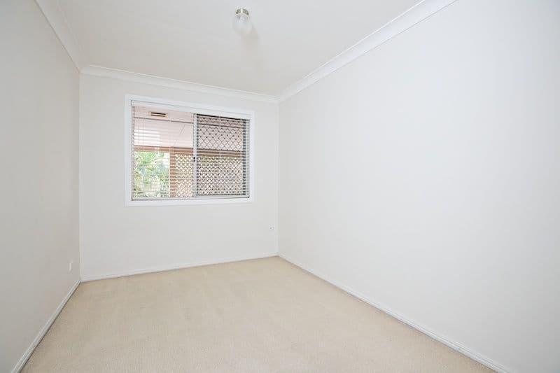 10 Hollywell Road, BIGGERA WATERS QLD 4216, Biggera Waters - Thumbnail 8
