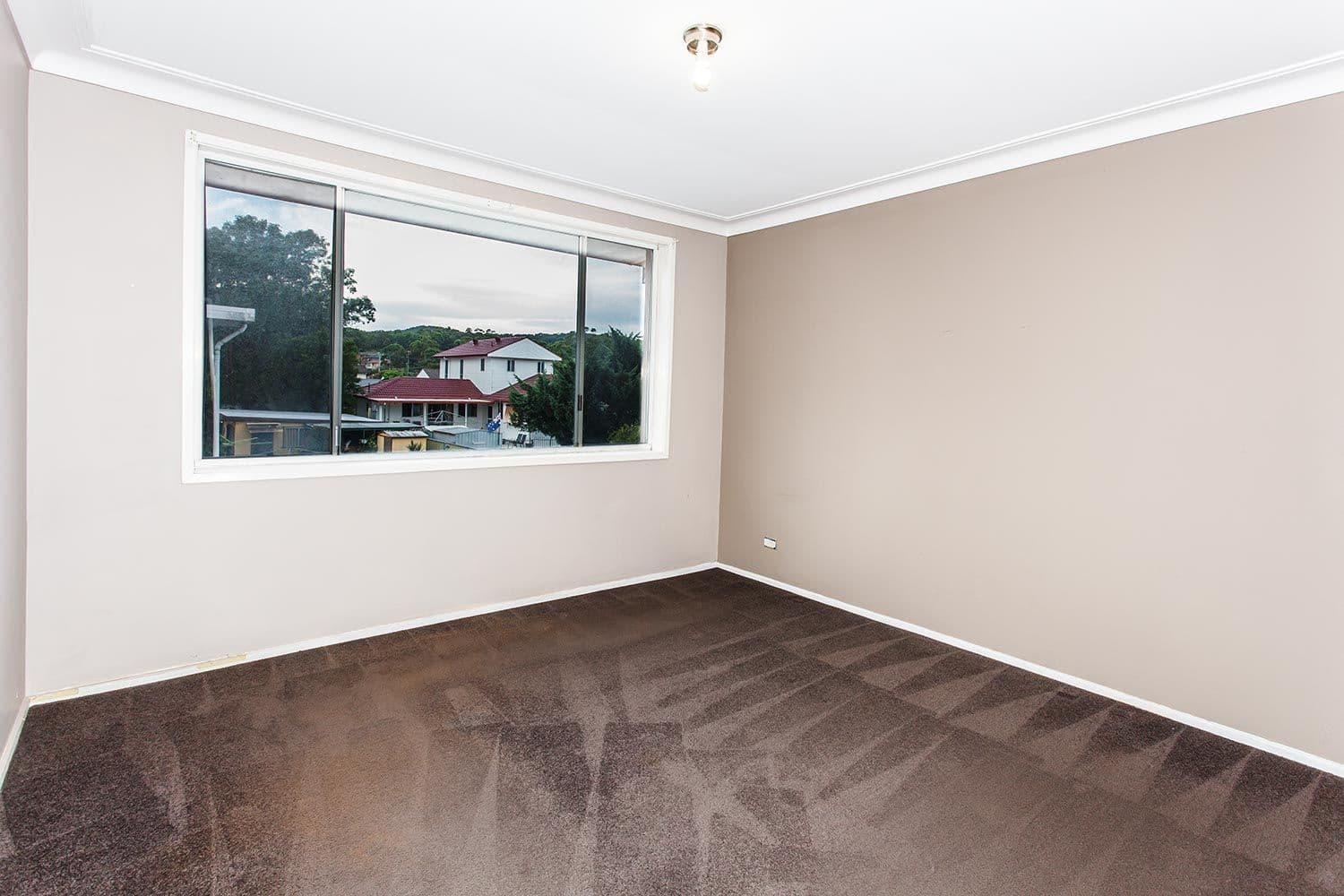 836 Macquarie Drive, CROUDACE BAY NSW 2280, Croudace Bay - Thumbnail 6