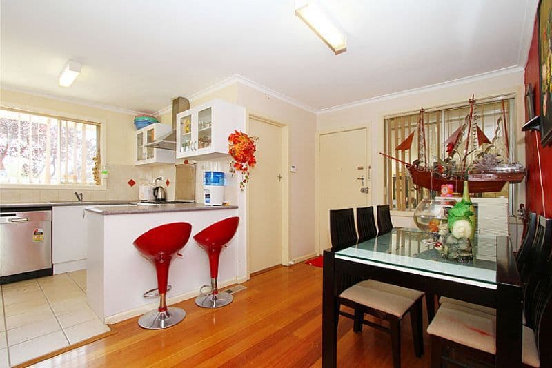 8  Collins Street, THOMASTOWN VIC 3074, Thomastown - Thumbnail 3