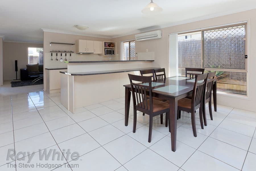 58 Lloyd Bird Crescent, SPRINGFIELD LAKES QLD 4300, Springfield Lakes - Thumbnail 5