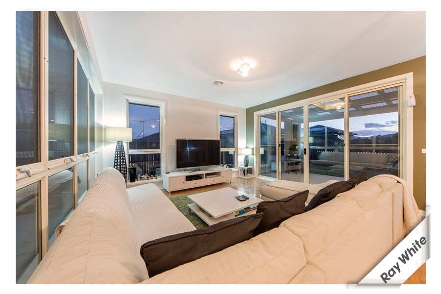 3 Burgoyne Street, BONYTHON ACT 2905, Bonython - Thumbnail 2
