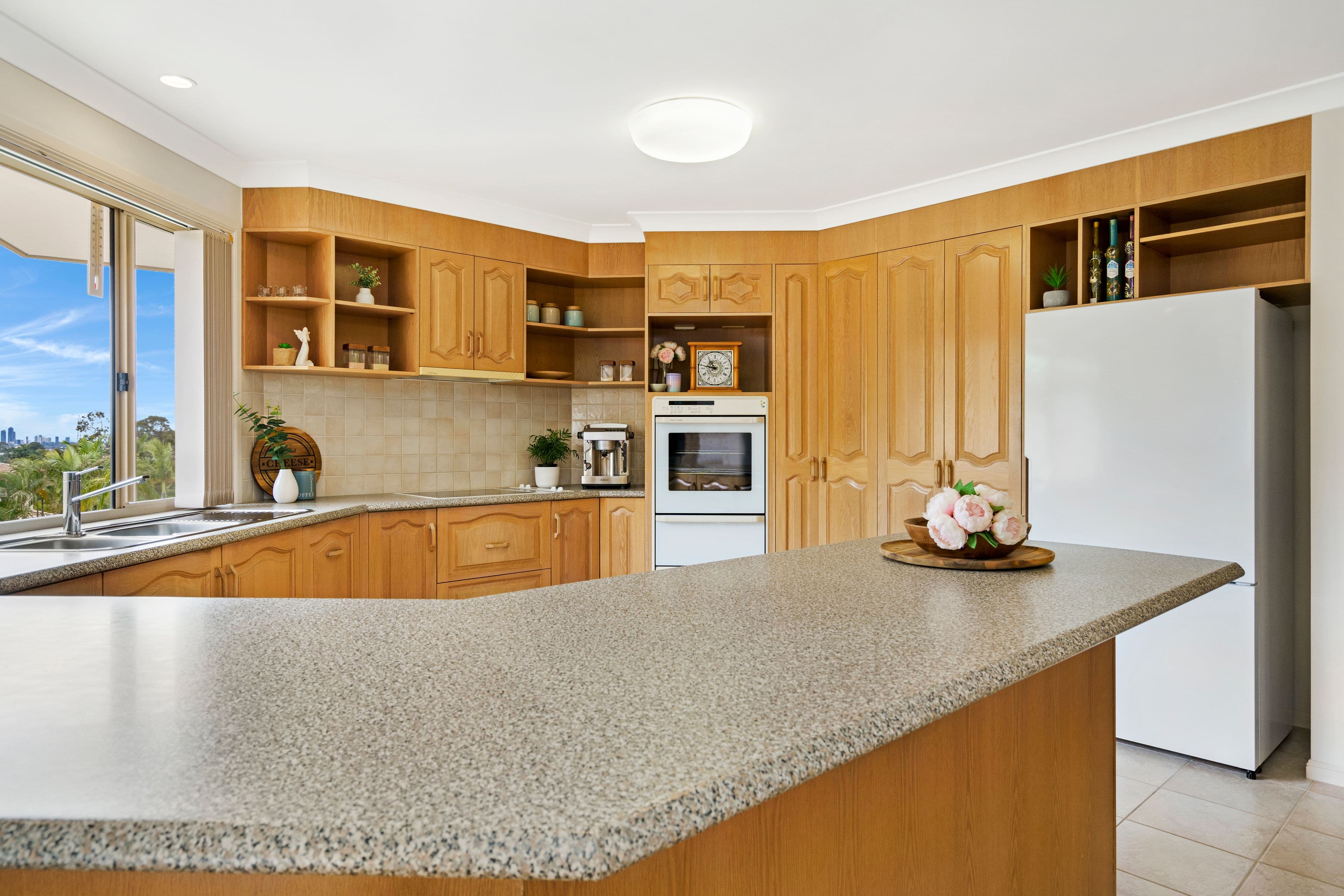 4 Hampstead Court, Highland Park QLD 4211, Highland Park - Thumbnail 3