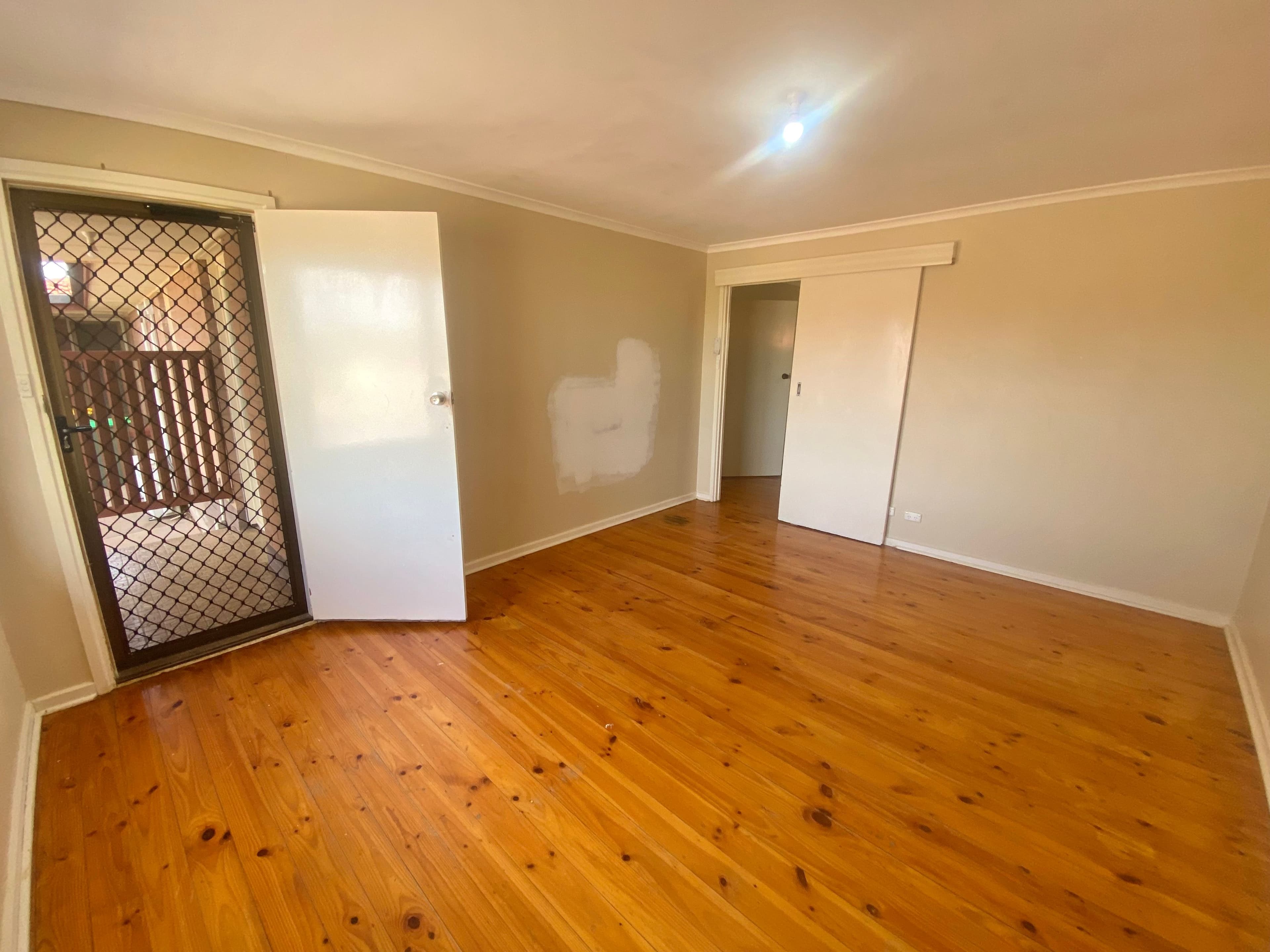 8 Higginson Street, Port Augusta SA 5700, Port Augusta - Thumbnail 2