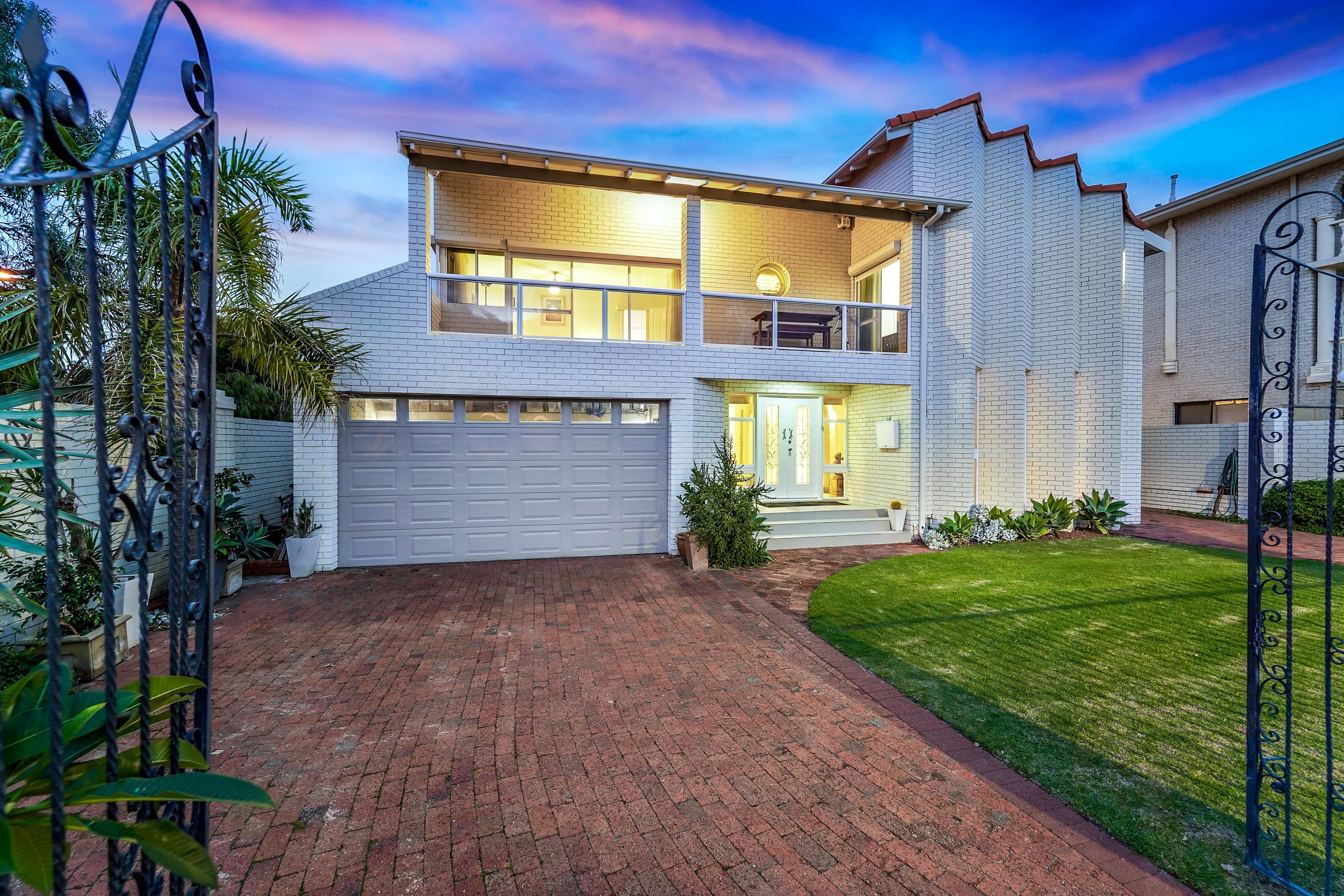 1 Kinkuna Way, City Beach WA 6015, City Beach - Image 1