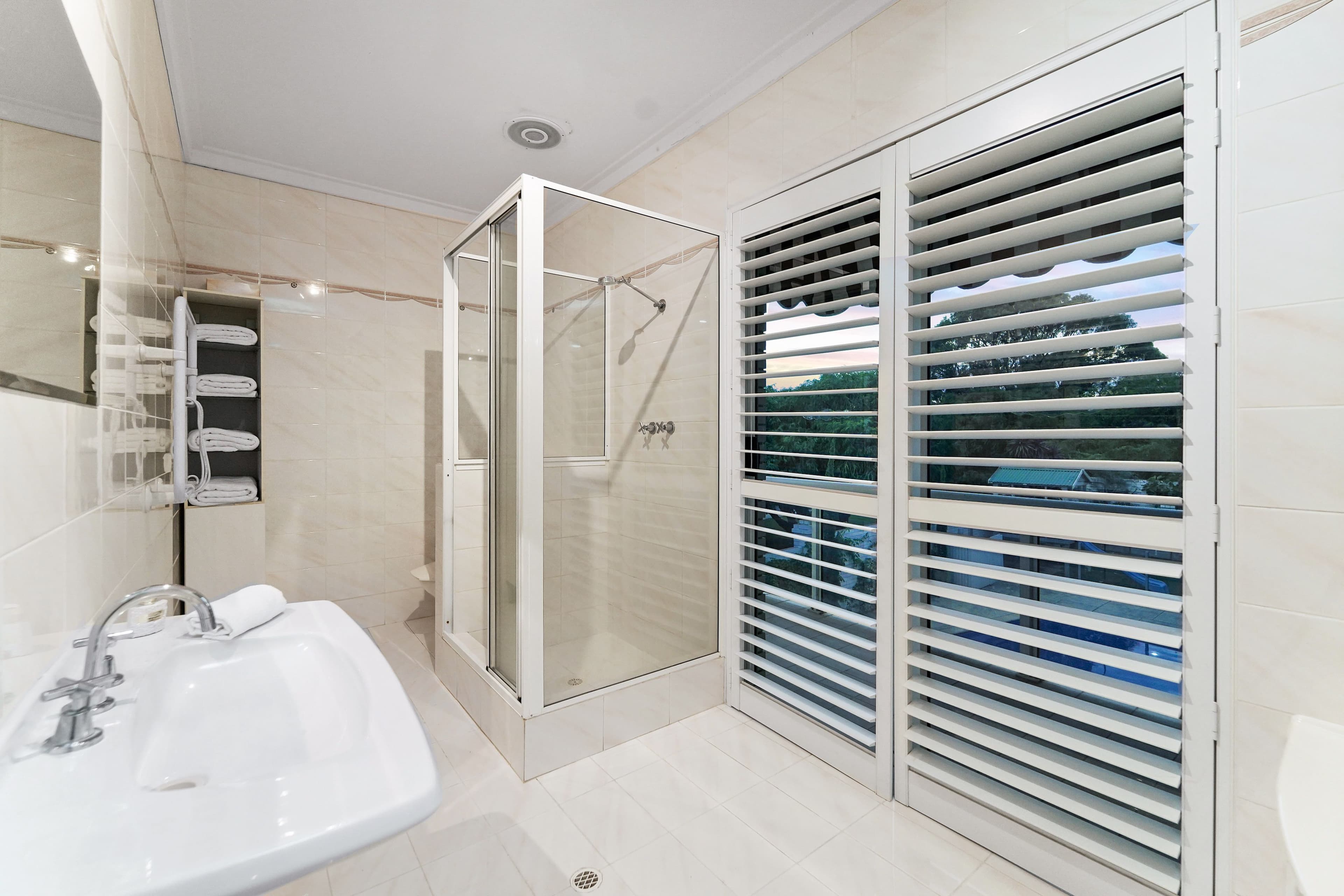 1 Kinkuna Way, City Beach WA 6015, City Beach - Thumbnail 3