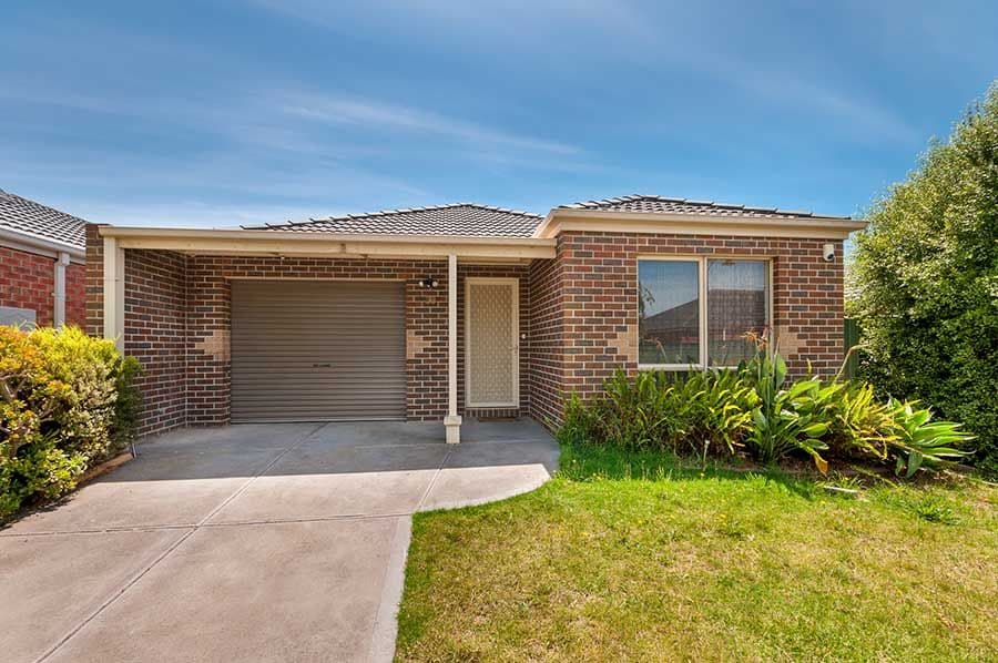 28 Hurlingham Way, Craigieburn VIC 3064, Craigieburn - Image 1