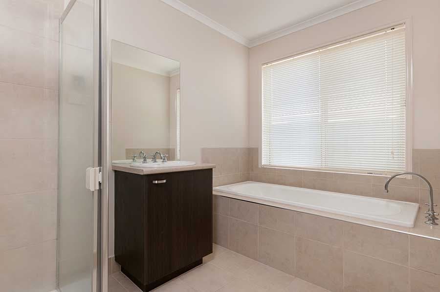 28 Hurlingham Way, Craigieburn VIC 3064, Craigieburn - Thumbnail 6