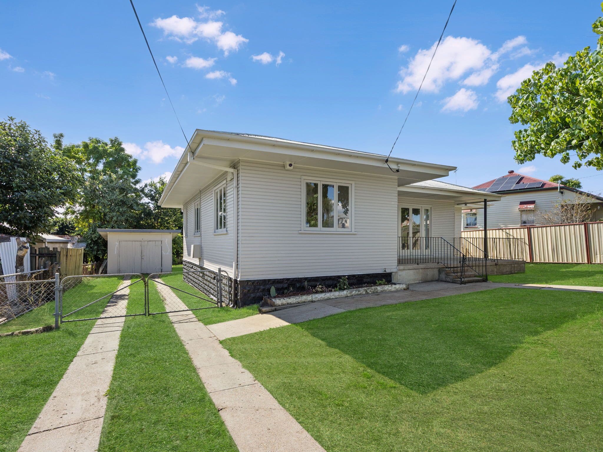 28 Wattle Street, North Booval QLD 4304, North Booval - Thumbnail 2