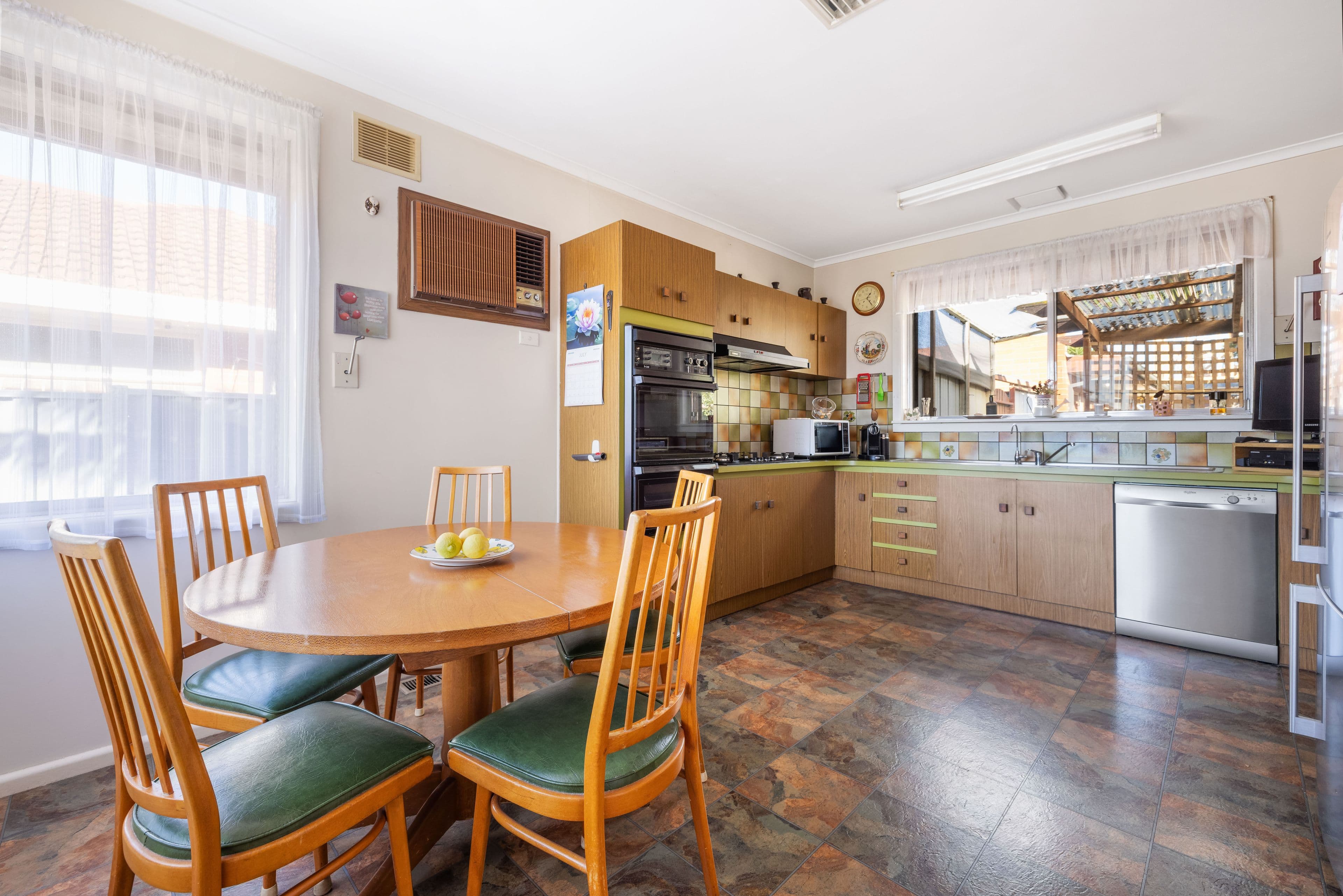 71 Gowrie Street, Glenroy VIC 3046, Glenroy - Thumbnail 4