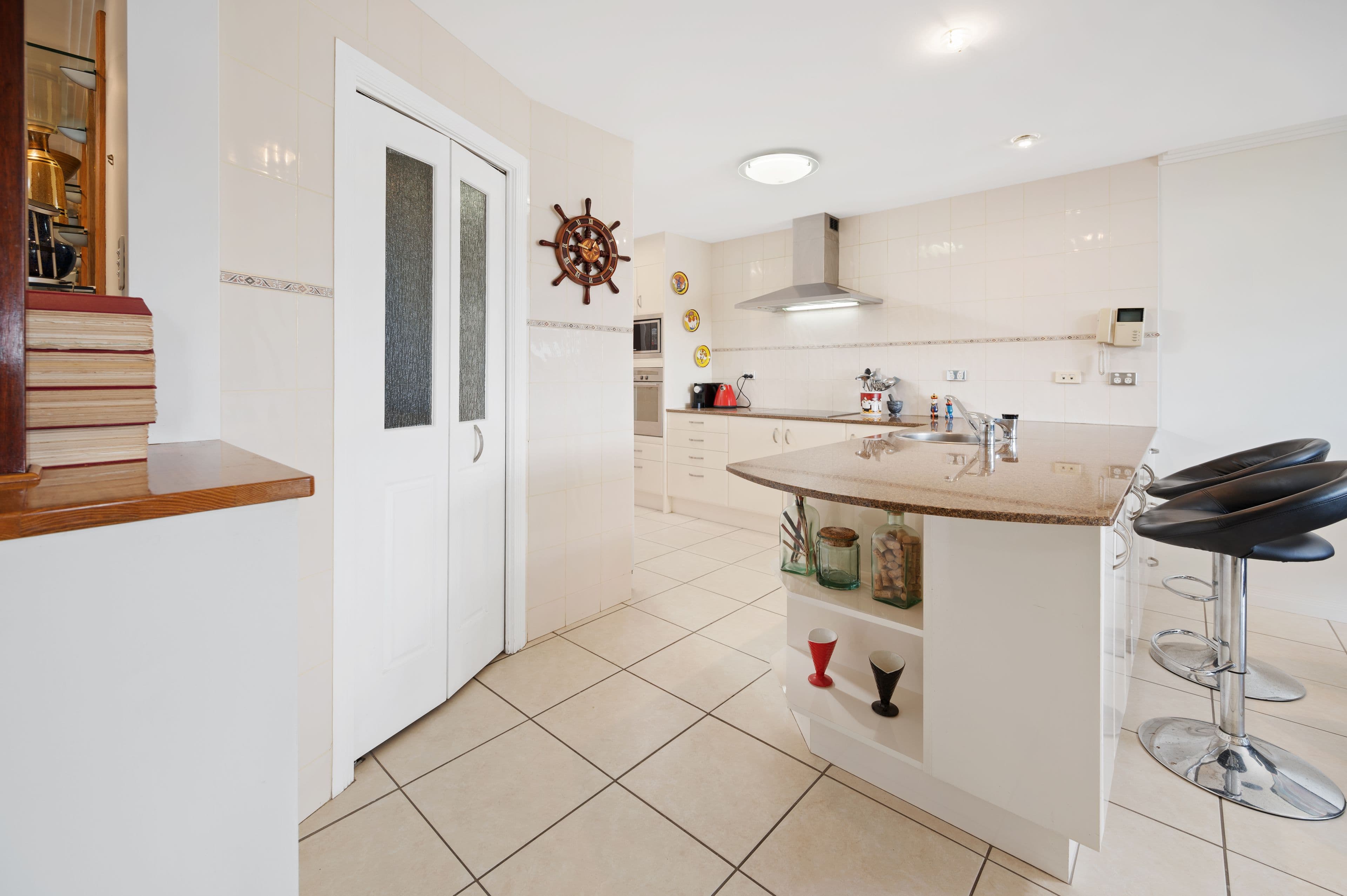 72 John Lund Drive, Hope Island QLD 4212, Hope Island - Thumbnail 6