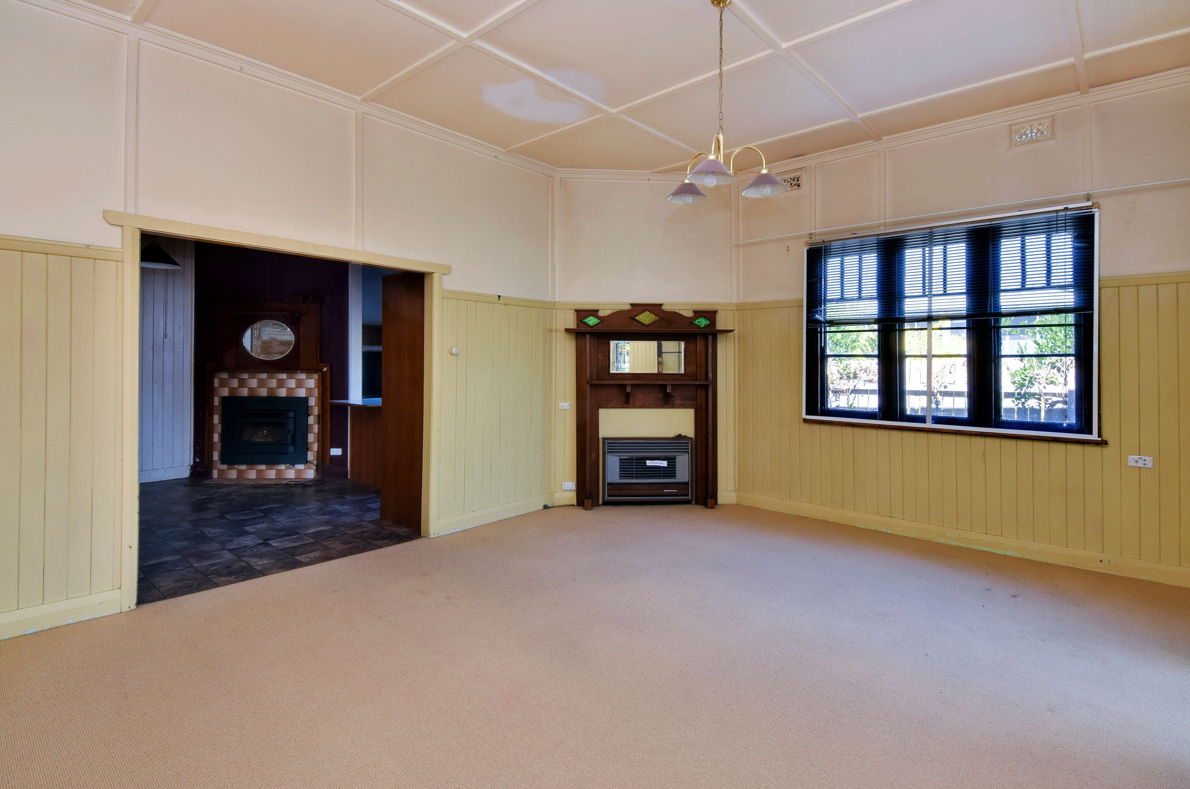 106 Molesworth Street, Tenterfield NSW 2372, Tenterfield - Thumbnail 2