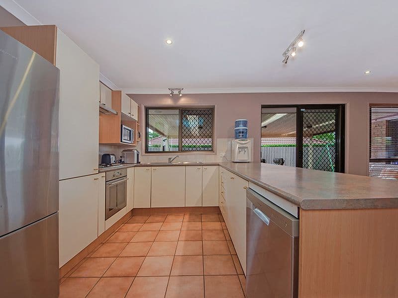 29 Kingarry Circuit, MERRIMAC QLD 4226, Merrimac - Thumbnail 2