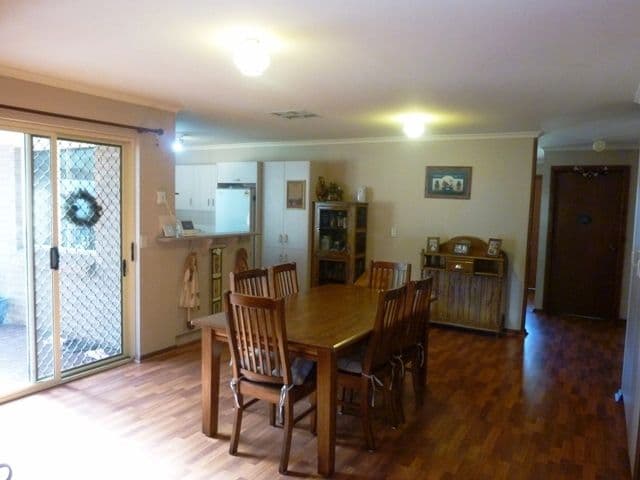 7 Opie Street, CLARE SA 5453, Clare - Thumbnail 4