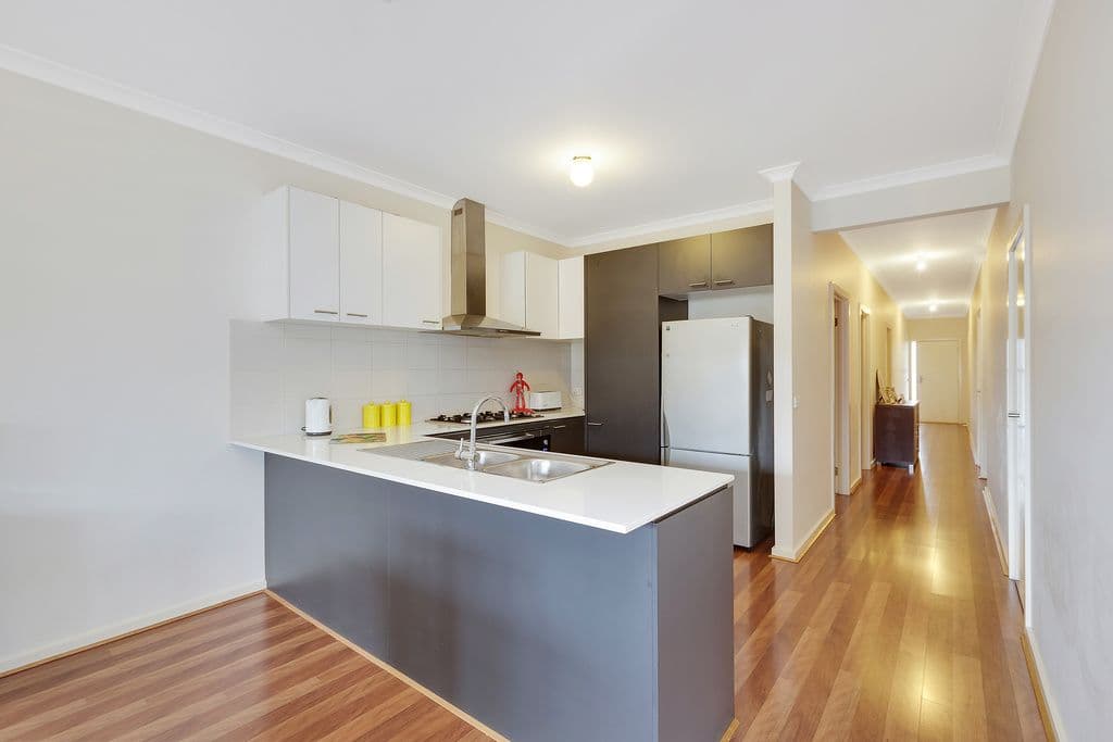 17 Yumbarra Parade, Wollert VIC 3750, Wollert - Thumbnail 2