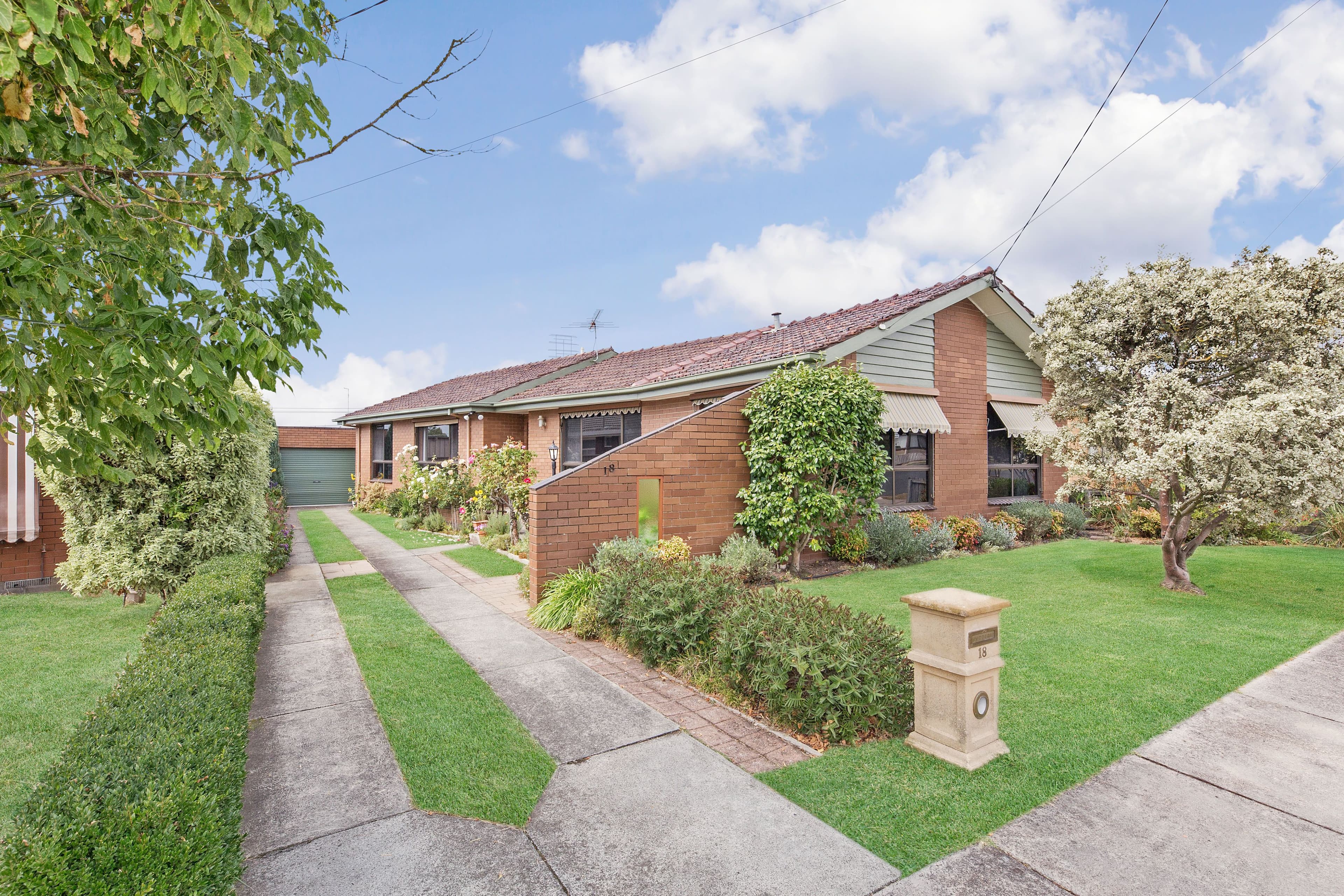 18 Harold Street, Wendouree VIC 3355, Wendouree - Image 1