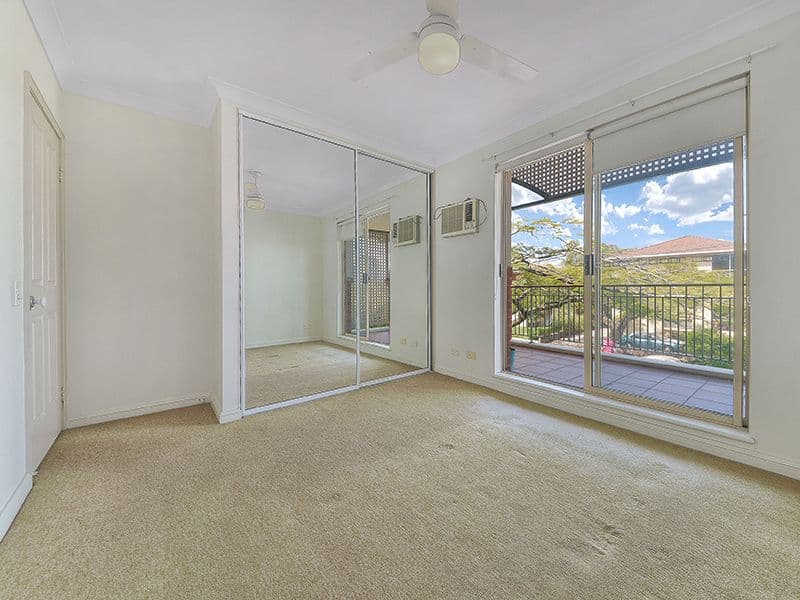 90 Racecourse Road, ASCOT QLD 4007, Ascot - Thumbnail 3