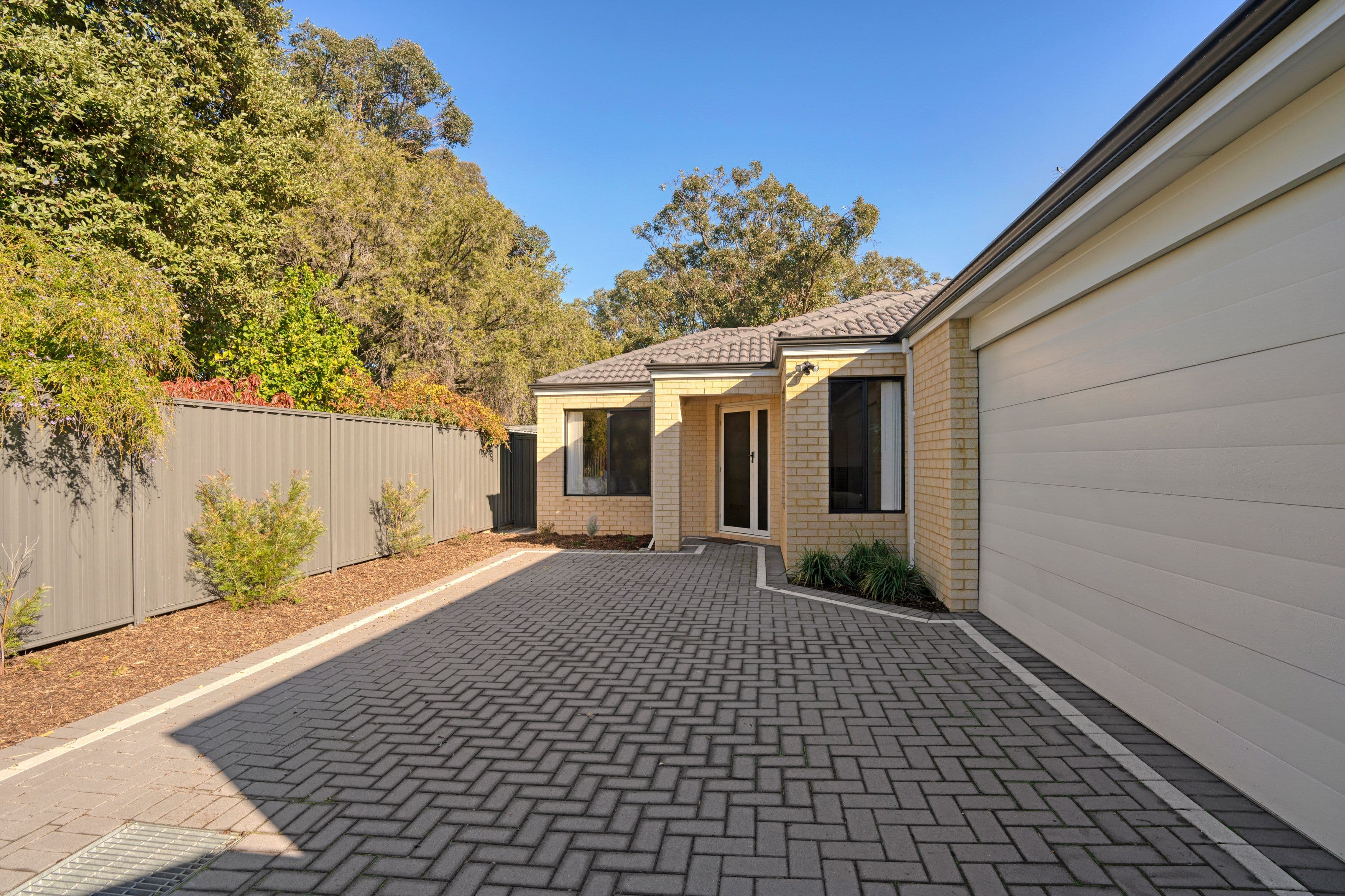 11A Napier Road, Morley WA 6062, Morley - Thumbnail 2