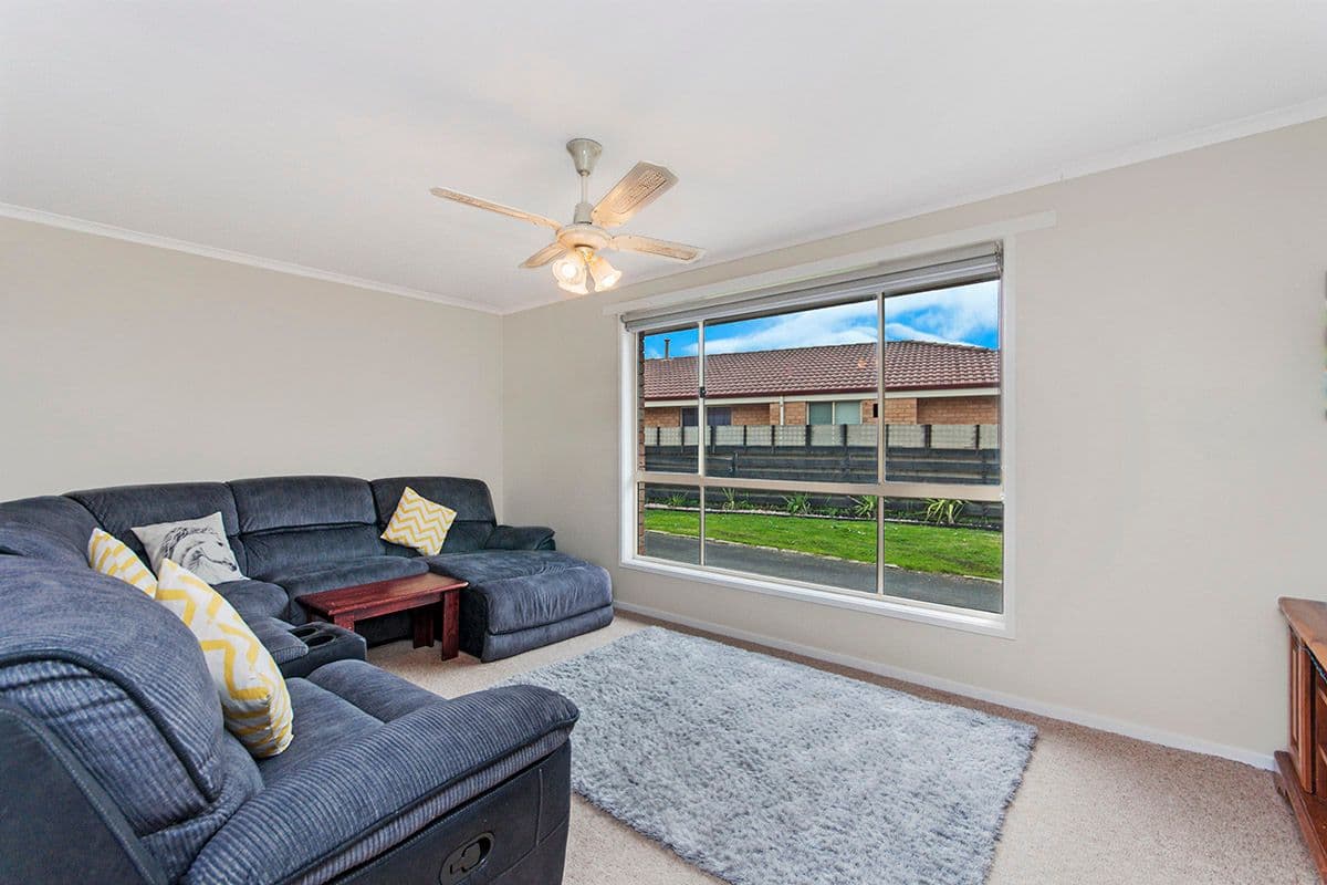 5 Caroville Drive, Warrnambool VIC 3280, Warrnambool - Thumbnail 2