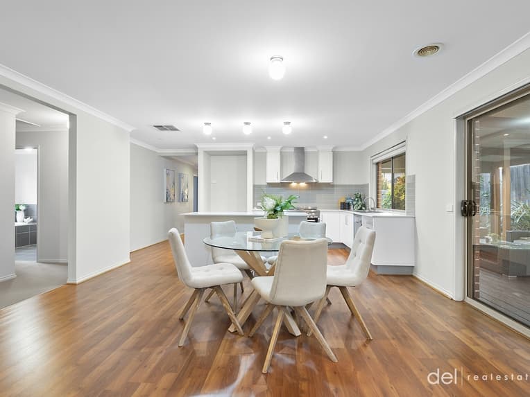 12 Massie Drive, Hampton Park, Hampton Park - Thumbnail 6