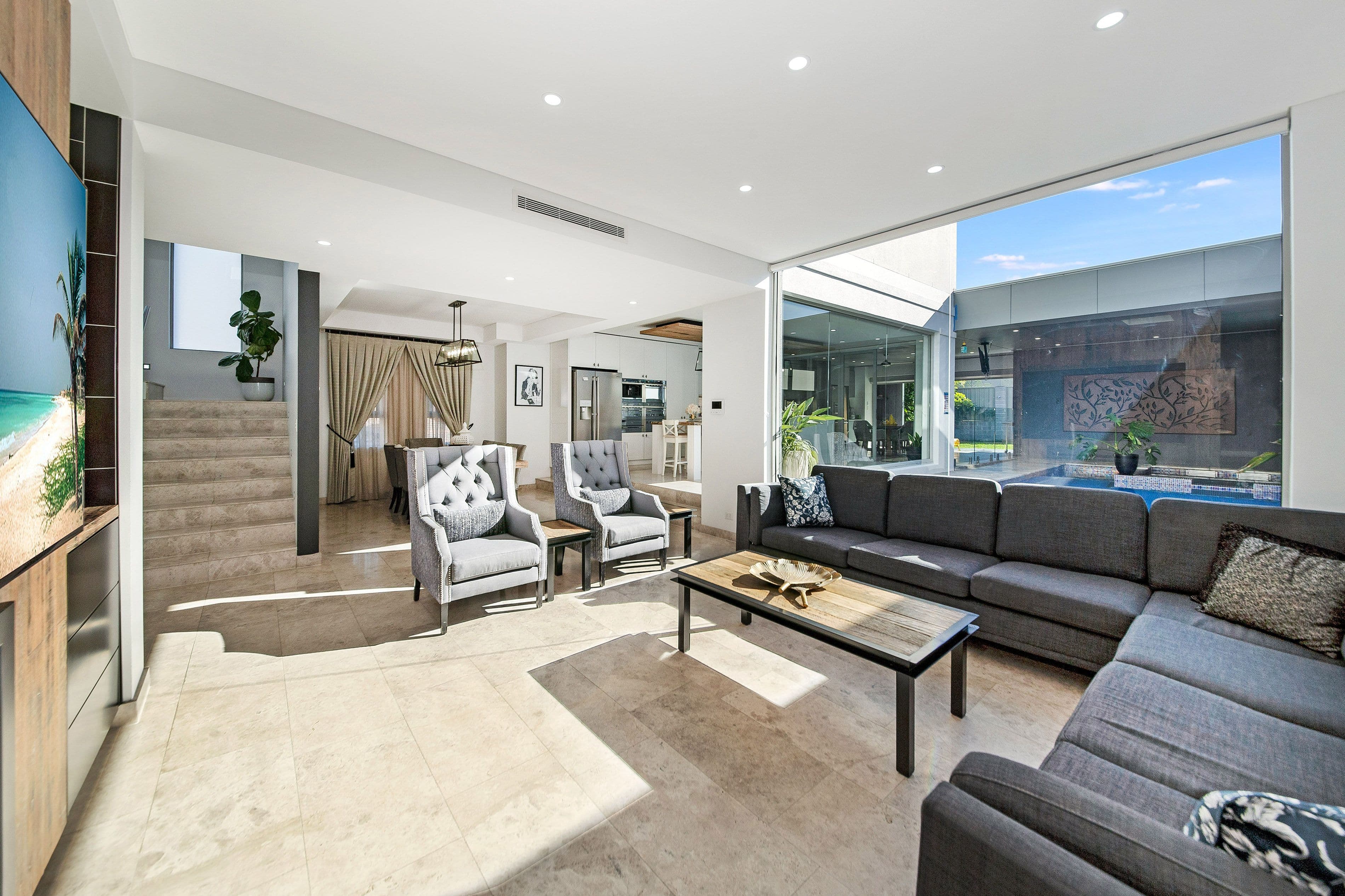 13 Konrad Avenue, Greenacre NSW 2190, Greenacre - Thumbnail 2