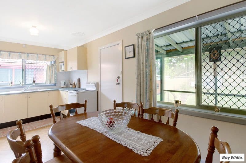 46 Craig Crescent, DAPTO NSW 2530, Dapto - Thumbnail 4