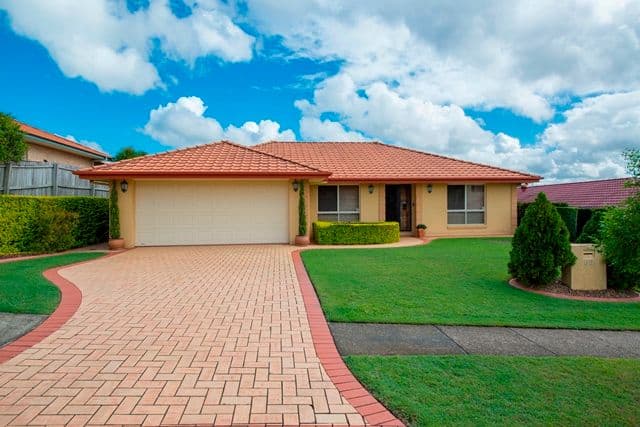 62 Azalea Crescent, CALAMVALE QLD 4116, Calamvale - Image 1