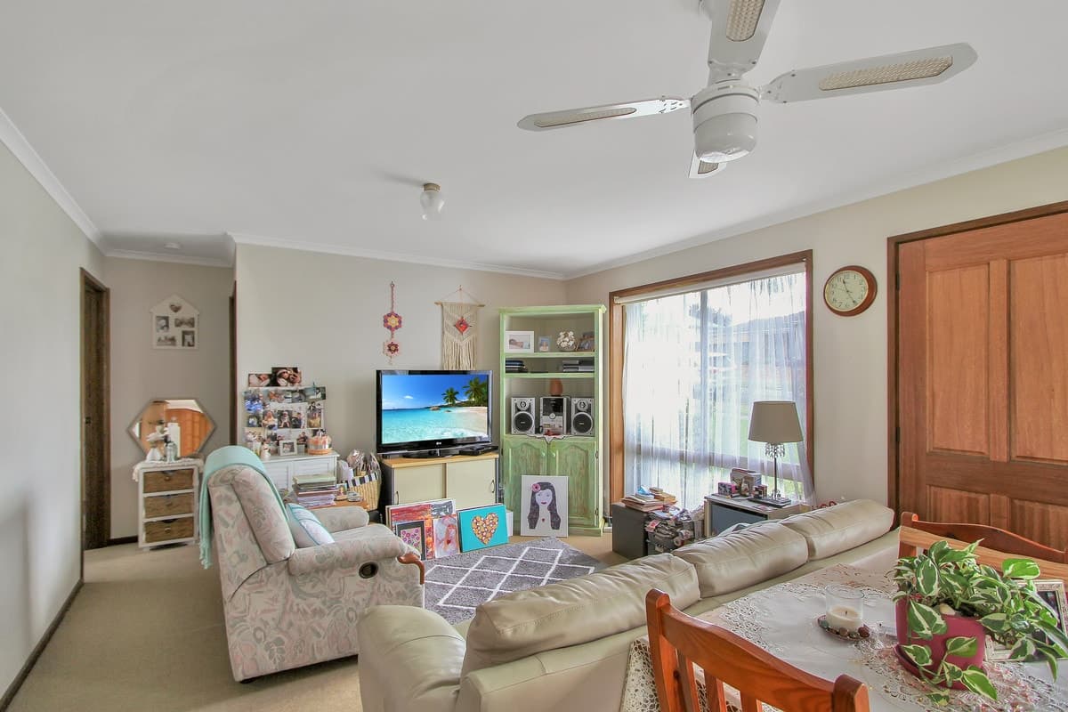 1 / 9 Grand Ridge East, Mirboo North VIC 3871, Mirboo North - Thumbnail 5