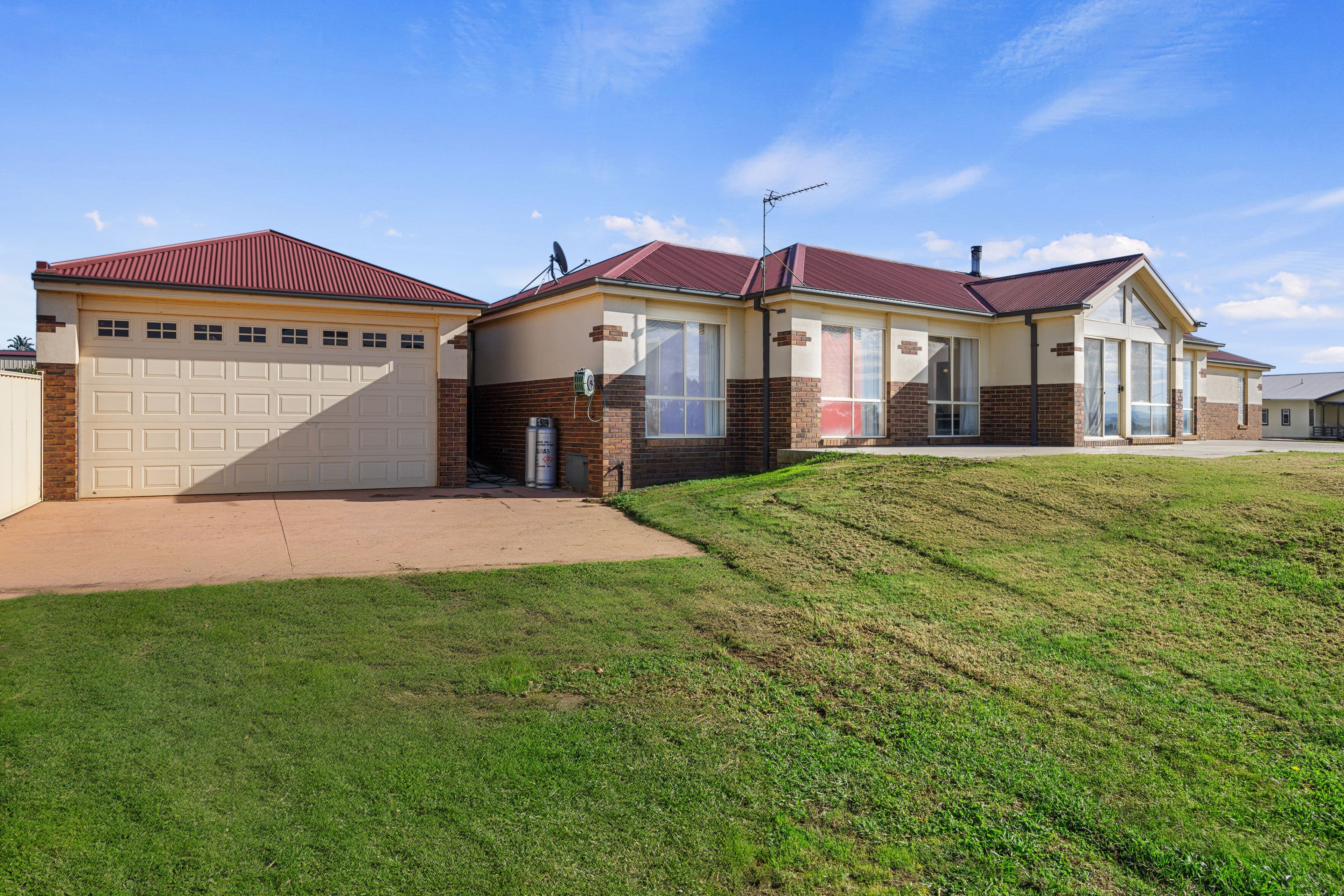 11 Louisa Court, Leongatha VIC 3953, Leongatha - Thumbnail 2