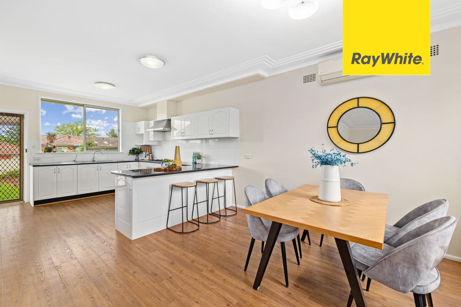 7 Montgomery Road, Carlingford NSW 2118, Carlingford - Thumbnail 3
