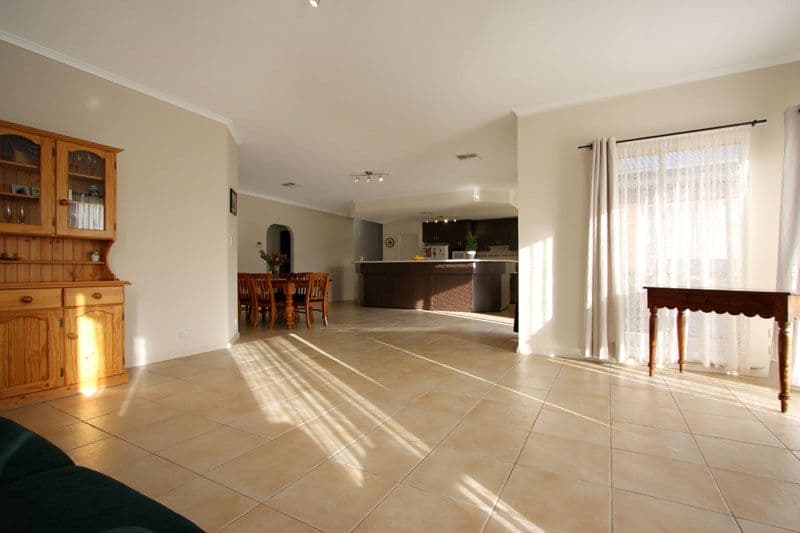 33  LAKELAND Road, Munno Para West SA 5115, Munno Para West - Thumbnail 4