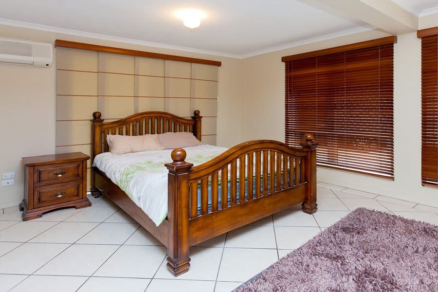 65 Dunrod Street, HOLLAND PARK WEST QLD 4121, Holland Park West - Thumbnail 7