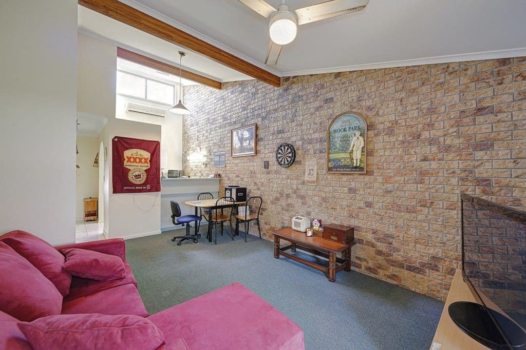 31 Pickett Street, Svensson Heights QLD 4670, Svensson Heights - Thumbnail 2