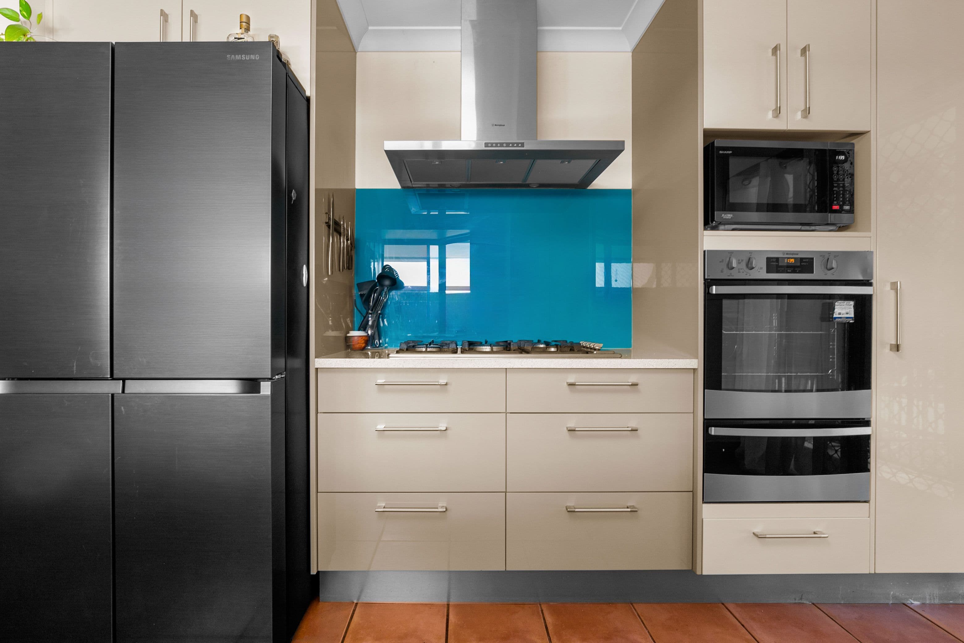 9 Staunton Street, Emerald QLD 4720, Emerald - Thumbnail 6