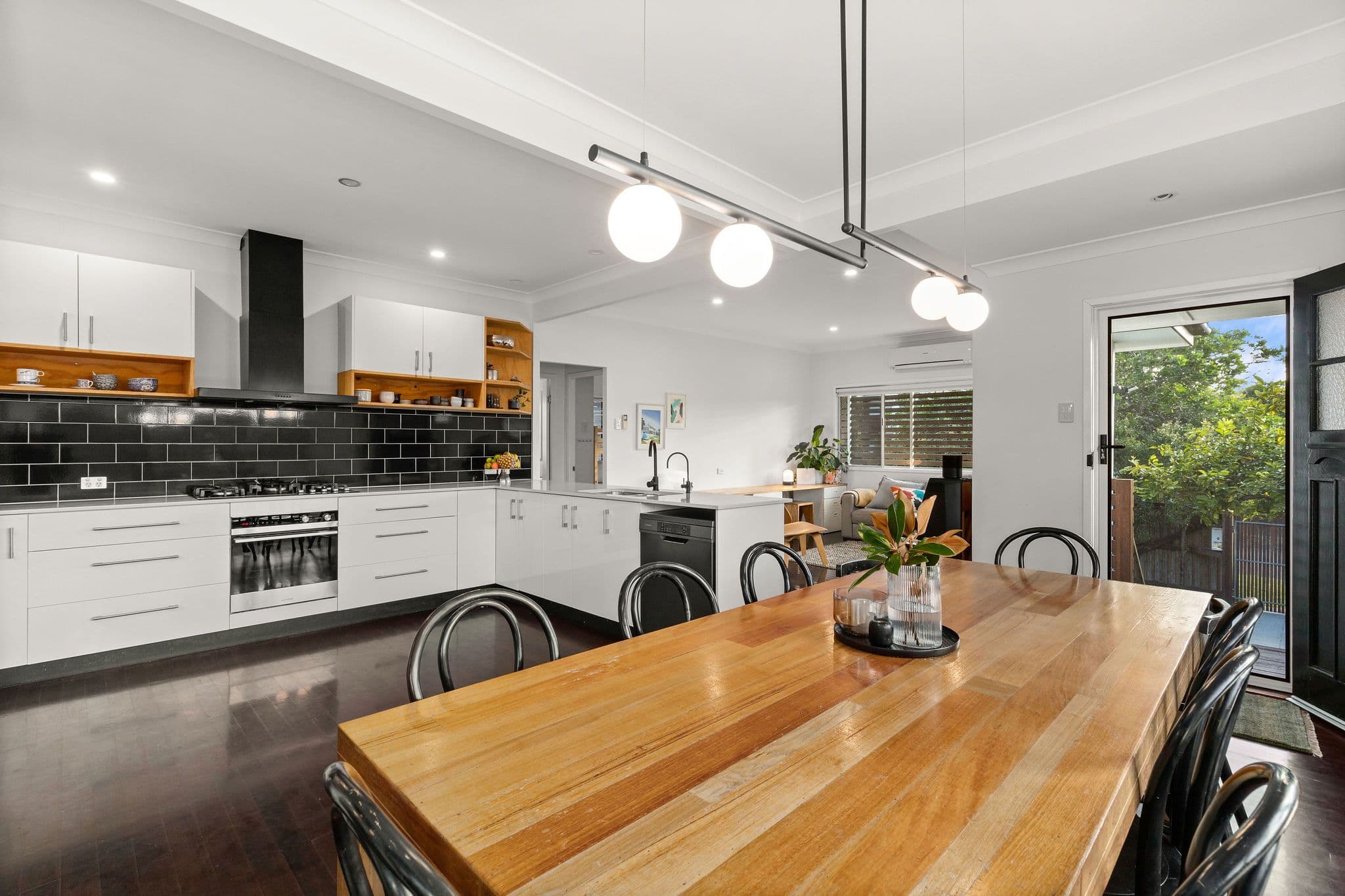 47 Ballantine Street, Chermside QLD 4032, Chermside - Thumbnail 4