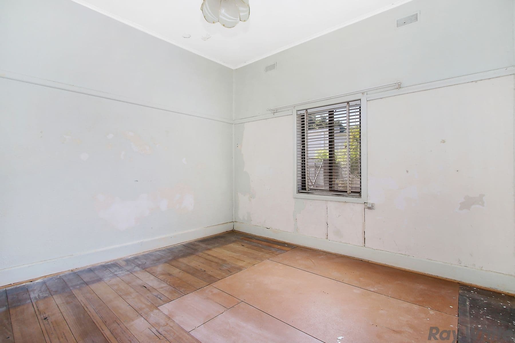 44 Wedge Street, Benalla VIC 3672, Benalla - Thumbnail 6