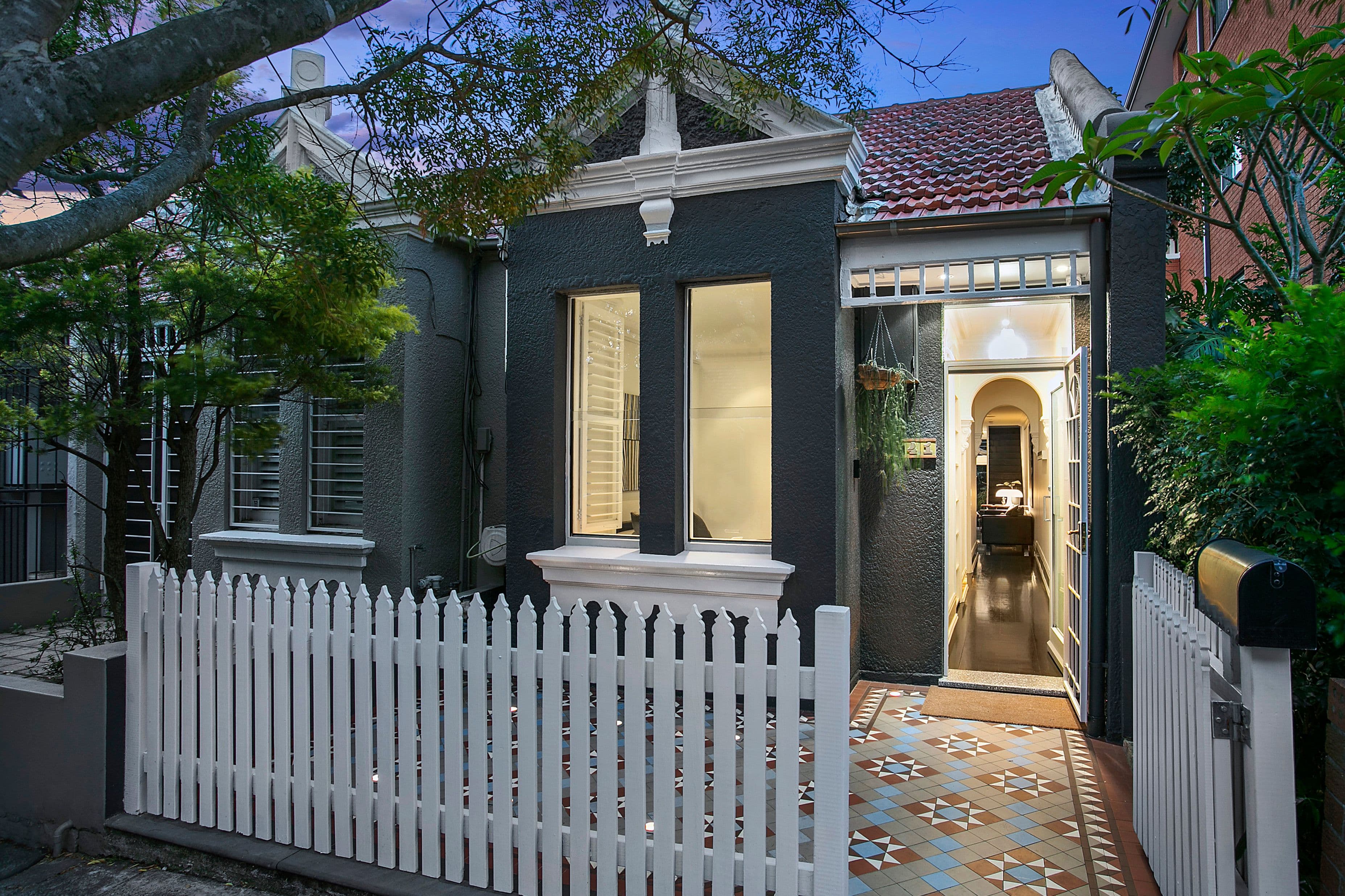 41 Laura Street, Newtown - Thumbnail 8
