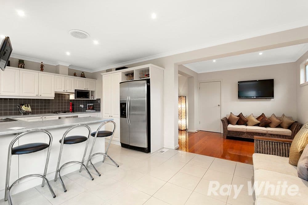 46 Glen Tower Drive, Glen Waverley VIC 3150, Glen Waverley - Thumbnail 4